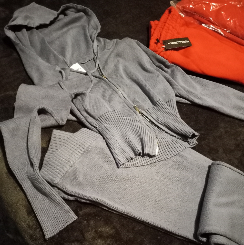 Bundle Jogging and sweater pant sets